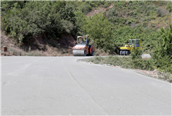 Geyve’nin iki mahallesinde daha beton yol tamam