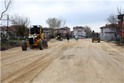 Şehir merkezinin beklediği bağlantı yolunda üstyapı çalışmalarına geçildi