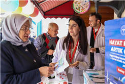 Sakarya’nın merkezine Sağlık Sokağı açıldı: Sağlığın her alanında danışmanlık ve tetkik yapıyorlar…