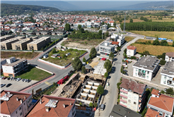 Arifiye’de gençlerin göz bebeği olacak proje yükseliyor: Yüzme havuzu, sanat ve müzik atölyesi, akıl oyunu alanları…