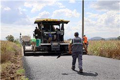 Sakarya’nın kuzeyinde 4 mahalle daha sıcak asfalta buluşuyor