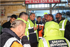 “İlk andan itibaren sahadayız, vatandaşlarımızın yanındayız”