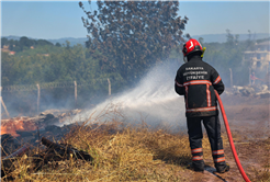 3 noktada alevler kontrol altına alındı