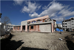 Arifiye’de binlerce genci heyecanlandıran ilerleyiş: Havuzun yaz sezonunda kapılarını açması hedefleniyor