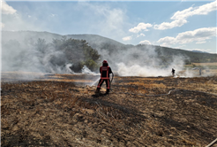 3 noktada alevler kontrol altına alındı