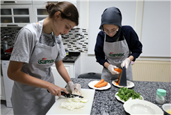 Sakaryalı gençler Büyükşehirle İtalyan mutfağında