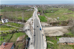 Karapürçek Mesudiye Köprüsü ile geçişler güvenli hale geldi