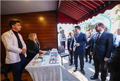 Sakarya’nın merkezine Sağlık Sokağı açıldı: Sağlığın her alanında danışmanlık ve tetkik yapıyorlar…