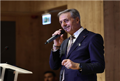 “Geleceğimiz olan gençlerimizin yarınları için eserler üretiyoruz”