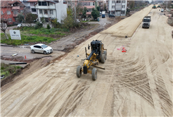 Şehir merkezinin beklediği bağlantı yolunda üstyapı çalışmalarına geçildi