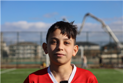 Futbol, basketbol, voleybol sahası Hanlıköy’de çocukların göz bebeği oldu