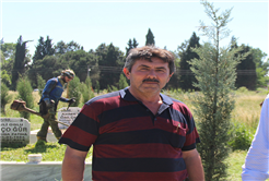 460 mezarlık bayrama hazırlanıyor