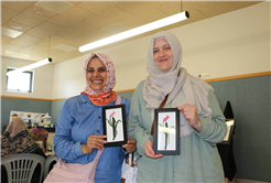 Özel bireyler ve anneleri hobi atölyelerinde el ele