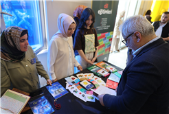 SAMEK’in yıl sonu sergileri Geyve’de başladı