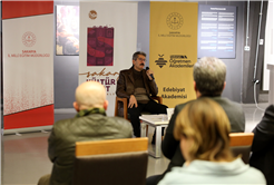 Aralık takvimi “Hakkın Sesi, Hakikatin Yüzü Mehmed Âkif” söyleşisiyle tamamlandı