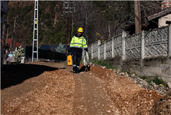 Merkeze 85 kilometre uzaklıktaki Taraklı Alballar’da altyapı dönüşümü başladı