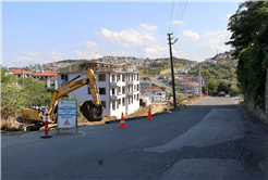 Serdivan’ın trafik yükünü hafifletecek hamle: O hattın genişliği 20 metreye çıkıyor