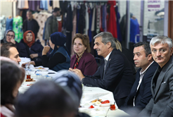 Katlı Pazar’ın yeniden güçlü bir merkez olması gerekiyor