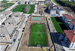 “Gençlerimizin sporla büyüyeceği 10 futbol, basketbol, voleybol sahası hazır”