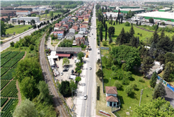 Arifiye’nin merkezi Büyükşehirle sil baştan yenileniyor