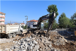 Karapürçek Sosyal Gelişim Merkezi’nde çalışmalar başladı