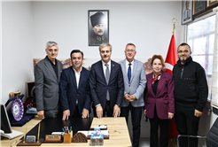 Katlı Pazar’ın yeniden güçlü bir merkez olması gerekiyor