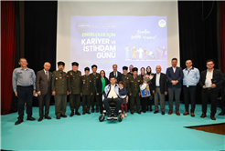 “Özel bireylerimiz gayreti ve azmiyle büyük başarılara imza atıyor”