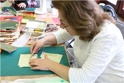 Kat’ı Geleneksel Sanatlar’da sabırla işleniyor