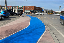 Büyükşehir’den Erenler’de bisiklet yollarına güvenli dokunuş