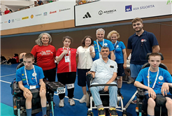 Büyükşehir Avrupa’da Türk Bayrağı’nı dalgalandıran Hüdanur’a anlamlı destek