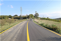 Söğütlü’de yenilenen grup yollarına vatandaşlardan tam not: “Modern bir hale kavuştu”