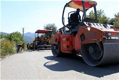 Geyve’nin iki mahallesinde daha beton yol tamam