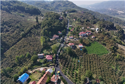 Akyazı’nın kırsalına giden yollar Büyükşehirle güzelleşti