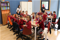 Minik öğrenciler atölyelerde yeteneklerini keşfetti