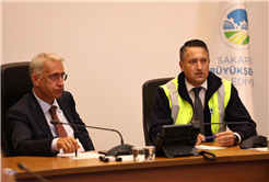 Büyükşehir sağanak için ‘Acil’ koduyla toplandı: 225 araç, 560 personel sahada