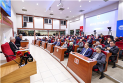 “Sapanca Gölü kıyılarını vatandaşlarımızın kullanımına sunmakta kararlıyız”