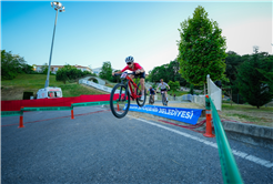 Sakarya’da heyecanın adı Dünya Kupası: Bisiklet sporunun en iyileri zorlu vadide pedal çevirecek
