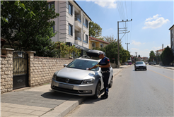 Büyükşehir zabıtası tek tek uyardı: “Yaya geçişleri yayalarındır…”