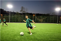 Gençler için yeni spor alanı: Sapanca Akçay’ın futbol tesisine yeni yüz