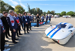 Yusuf Alemdar güzel gelişmeyi gençlerle paylaştı: “Şehir Kütüphanesi için çalışmalar başlıyor”