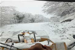 Büyükşehir’den kar raporu: 36 noktada kar küreme çalışmaları sürüyor