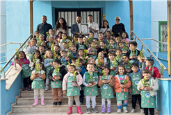 Toprağa dokunan minik eller Sakarya’da umudu ekti