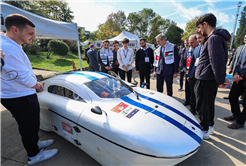 Yusuf Alemdar güzel gelişmeyi gençlerle paylaştı: “Şehir Kütüphanesi için çalışmalar başlıyor”