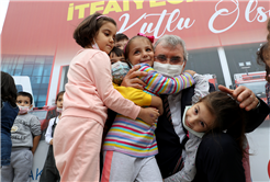 “Kahraman itfaiyecilerimizin haftası kutlu olsun”