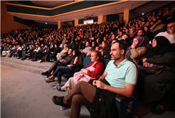 “Şahane Düğün” oyununa yoğun ilgi
