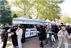 Üniversitede Büyükşehir rüzgârı: İkramlar, hediyeler… 