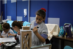 Ara tatilin en renkli programı: Anne ve çocuklar SAMEK’te birlikte üretti