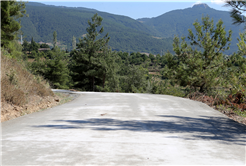 Geyve’nin iki mahallesinde daha beton yol tamam