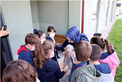 Sevgi dolu buluşma: Can dostların yeni dünyasına hayran kaldılar