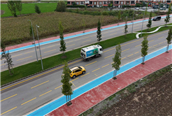 Büyükşehir ekipleri yağışın bıraktığı çamur ve tozları temizliyor